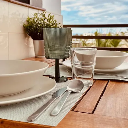 Click&guest - Vista Bayuca Near Yumbo Daire